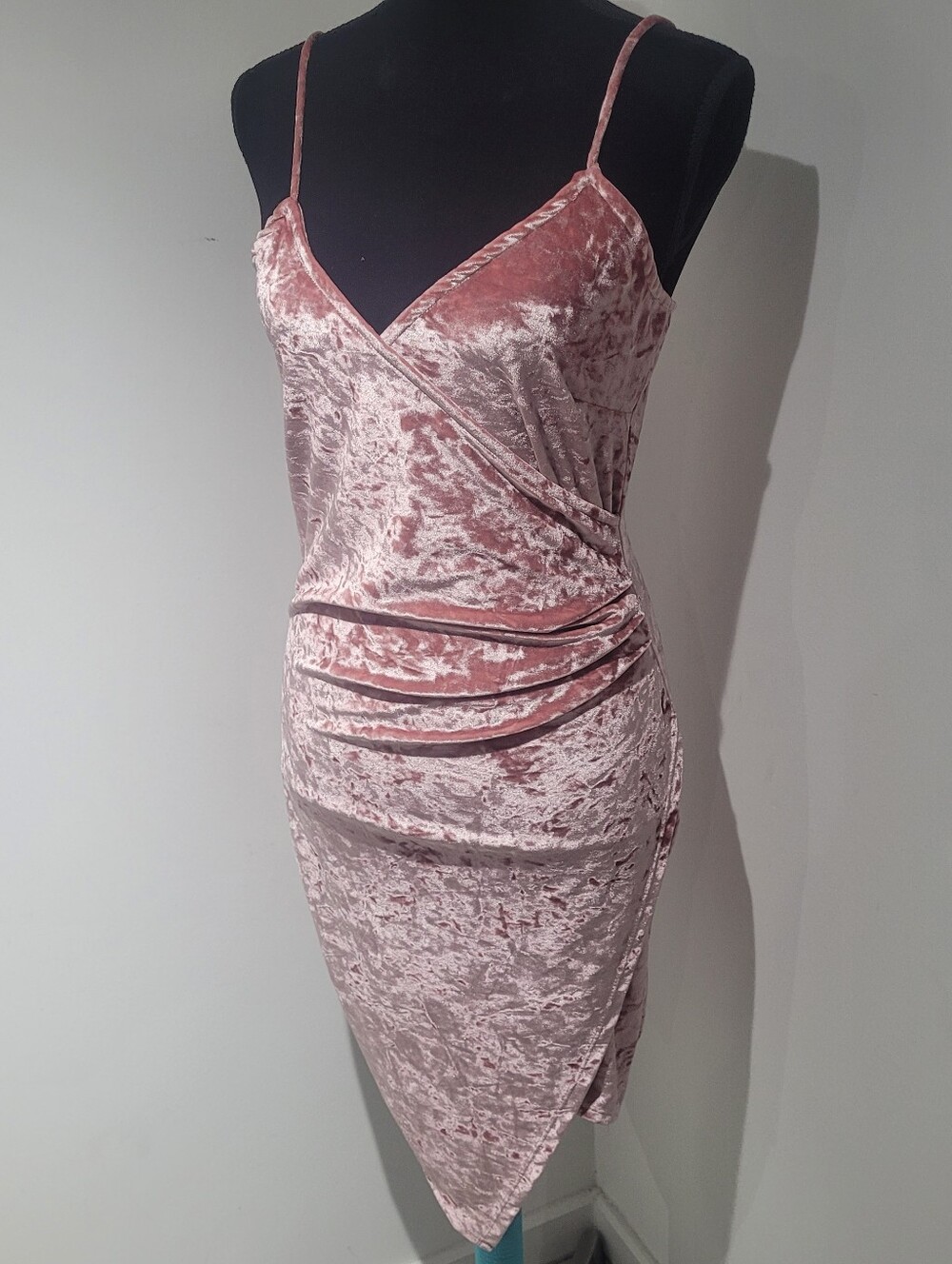 Revamped Women's Pink Crushed Velvet Ruched Slip Dress Medium Y2K Barbiecore - Picture 3 of 9